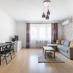 Fut26 Peaceful, Stylish Studio Behind Corvin Plaza