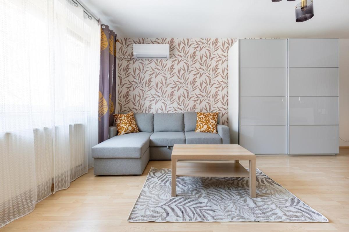 Fut26 Peaceful, Stylish Behind Corvin Plaza Apartment *