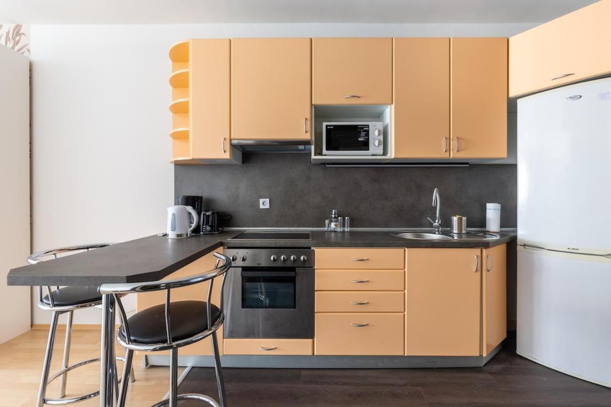Apartment Fut26 Peaceful, Stylish Behind Corvin Plaza